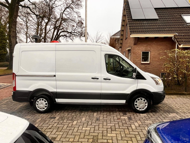 Vehicle Image 39