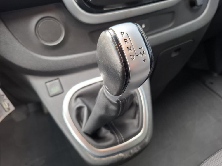 Vehicle Image 28