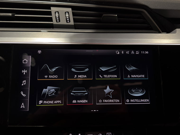 Vehicle Image 35