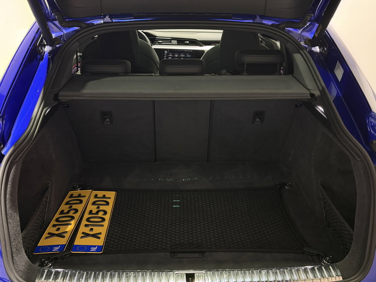 Vehicle Image 45