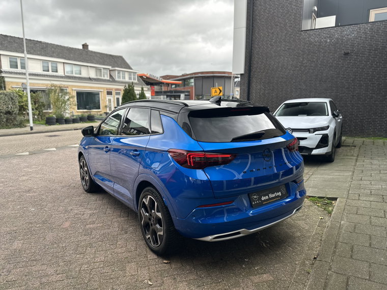 Vehicle Image 41