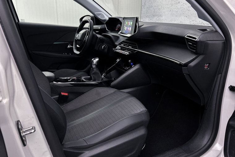 Vehicle Image 31