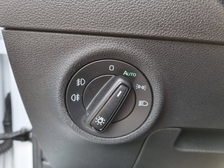 Vehicle Image 27