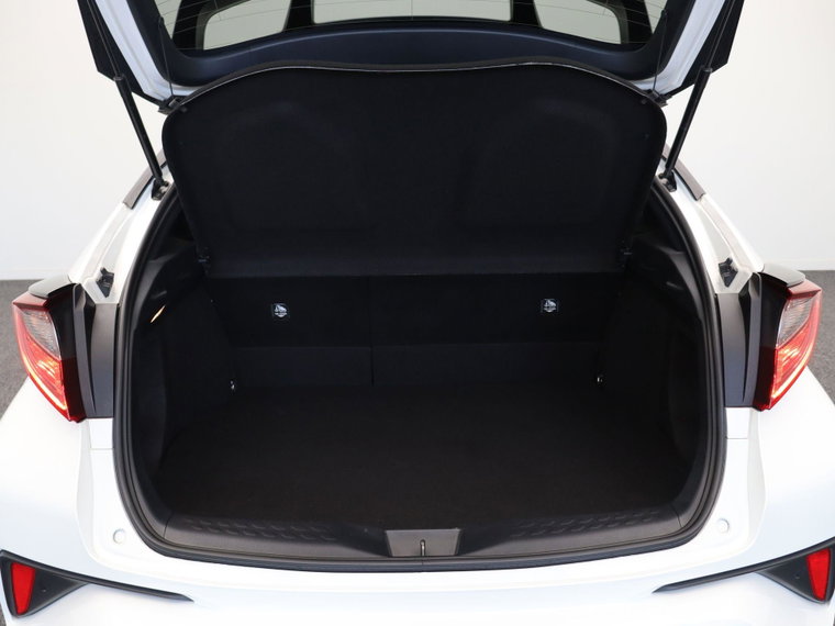 Vehicle Image 19