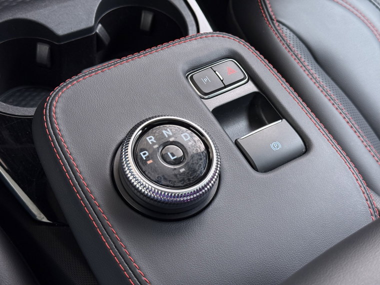 Vehicle Image 36