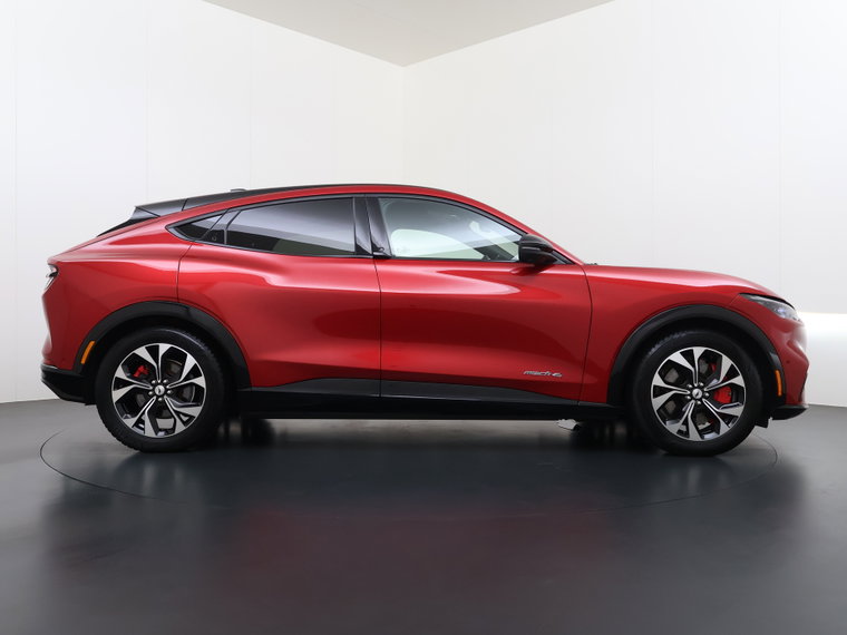 Vehicle Image 41