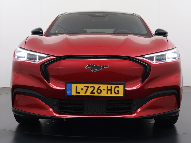 Vehicle Image 42