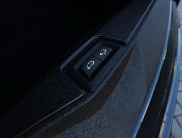Vehicle Image 41