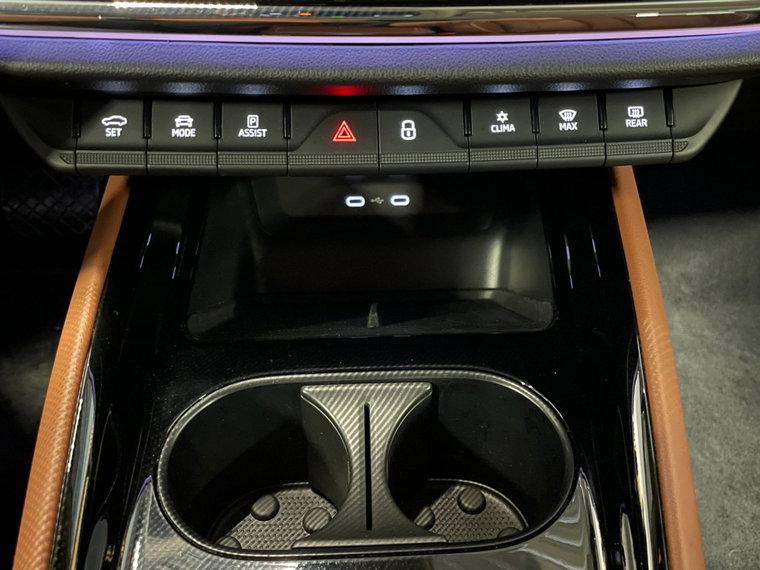 Vehicle Image 51