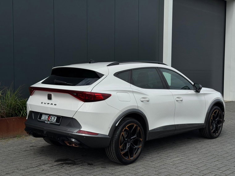 Vehicle Image 27