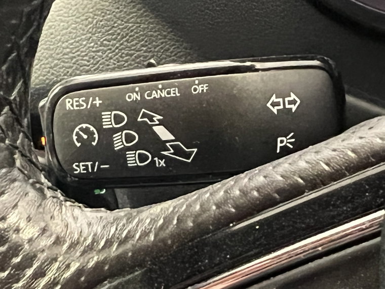 Vehicle Image 26