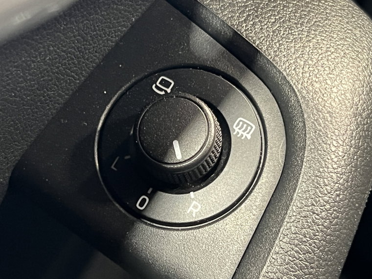 Vehicle Image 27