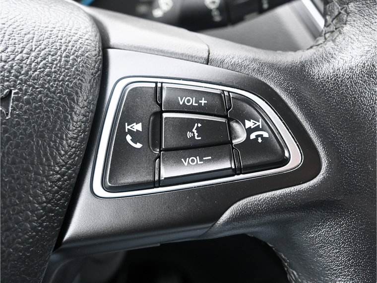 Vehicle Image 24