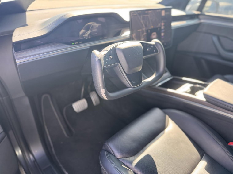 Vehicle Image 17