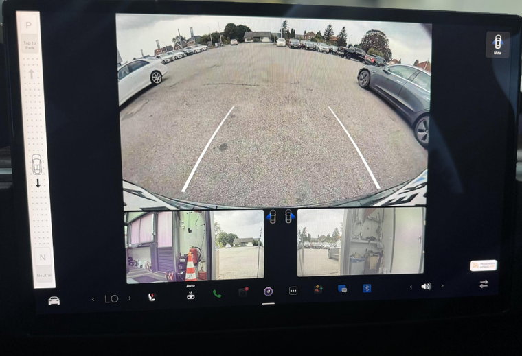 Vehicle Image 18