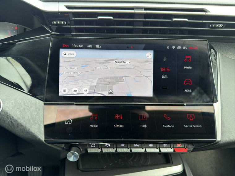 Vehicle Image 23