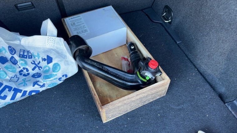 Vehicle Image 19