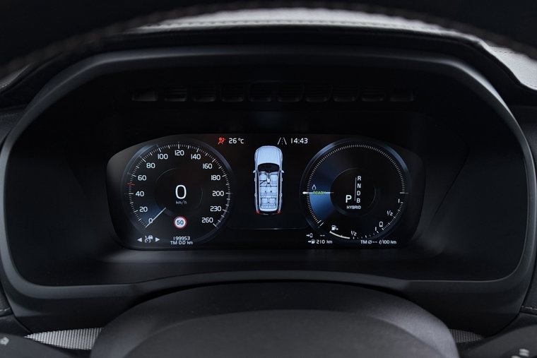 Vehicle Image 25