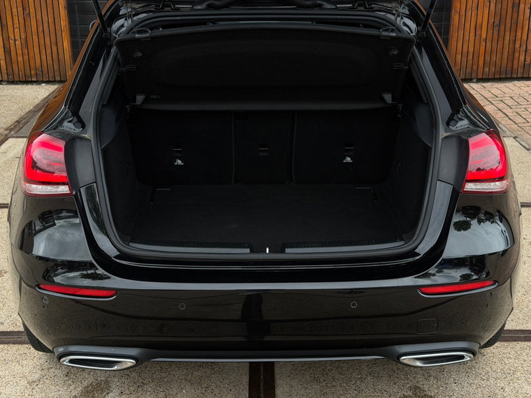 Vehicle Image 36
