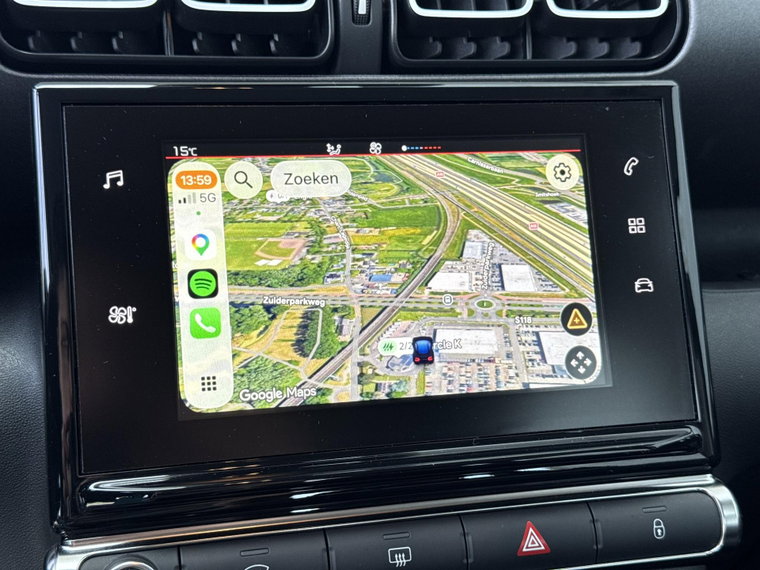Vehicle Image 37
