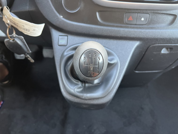 Vehicle Image 28
