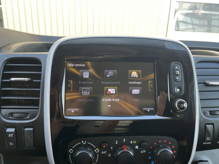 Vehicle Image 31