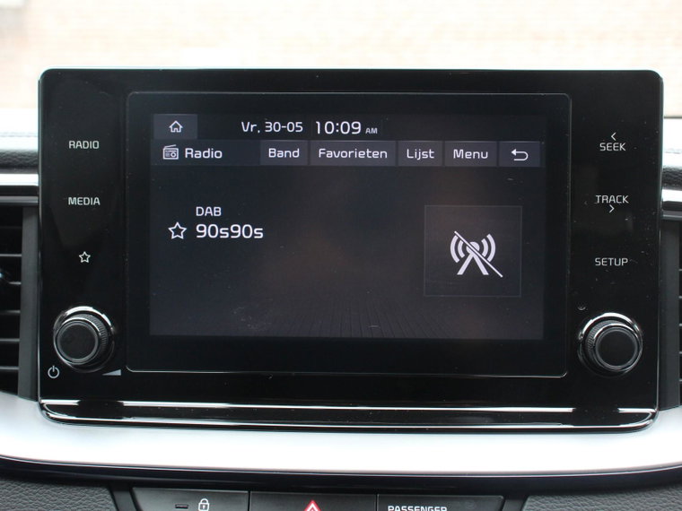 Vehicle Image 22