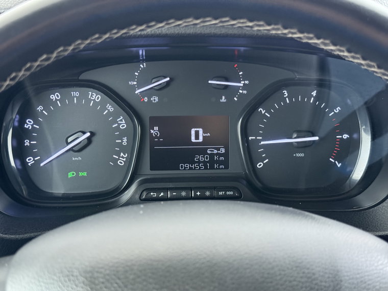 Vehicle Image 26