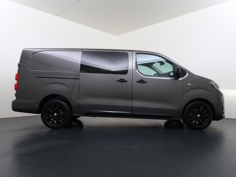 Vehicle Image 34
