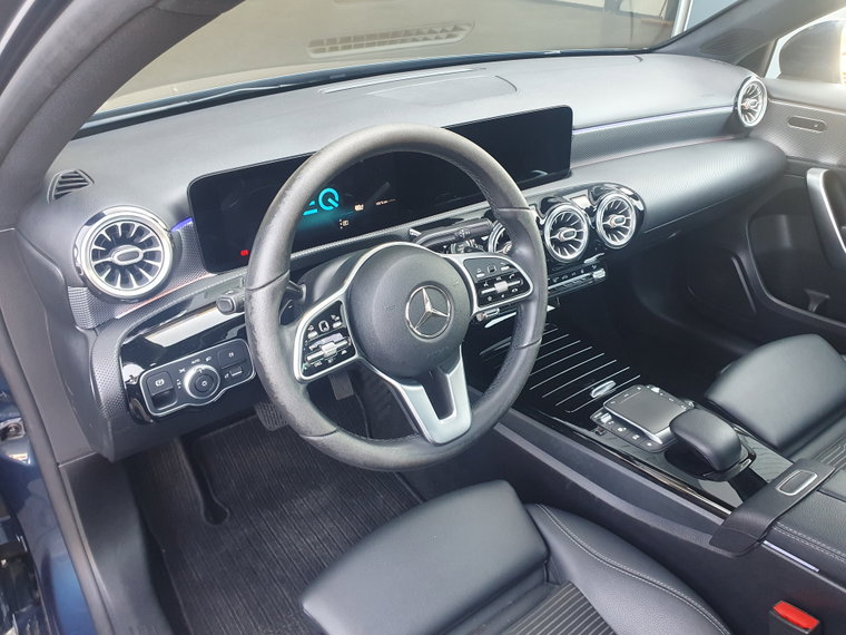 Vehicle Image 48