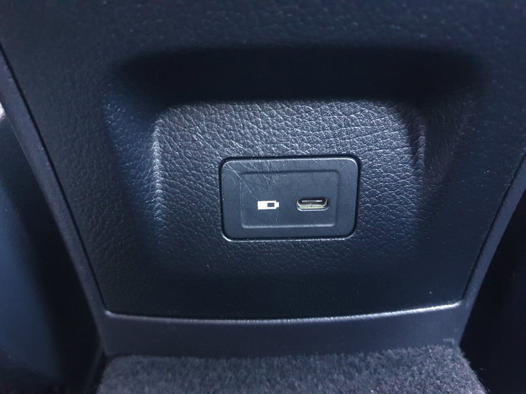 Vehicle Image 53