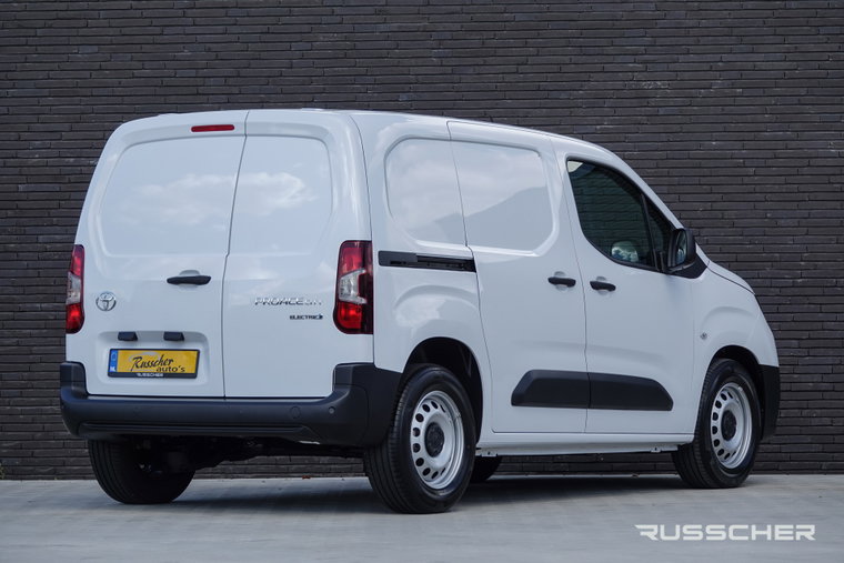 Vehicle Image 31