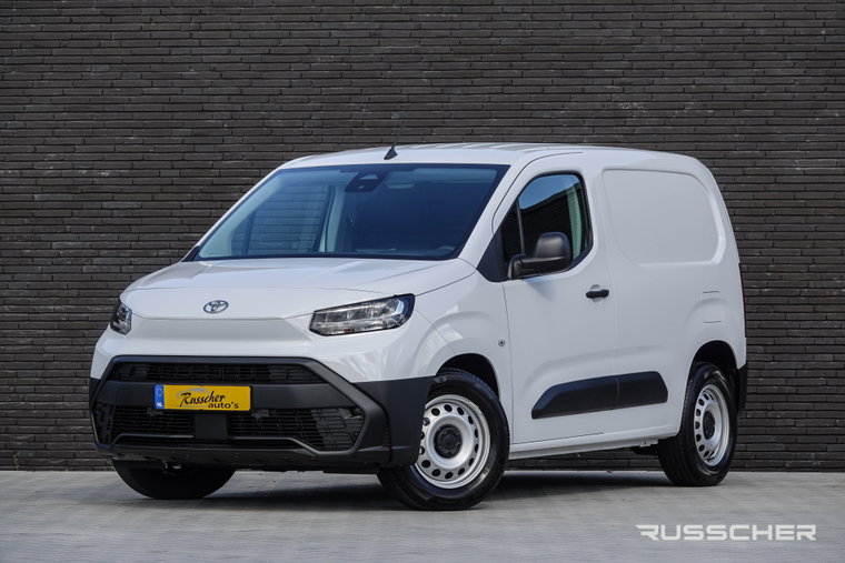 Vehicle Image 32