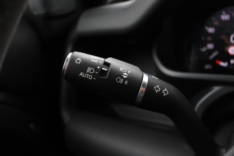 Vehicle Image 40