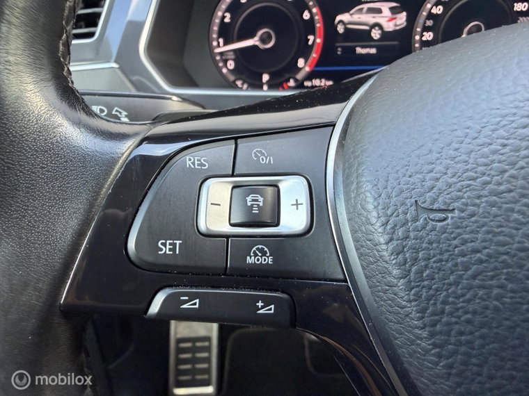 Vehicle Image 40
