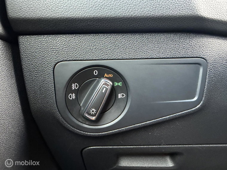 Vehicle Image 45
