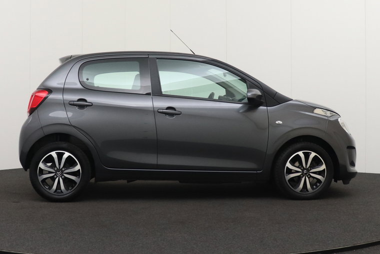 Vehicle Image 6