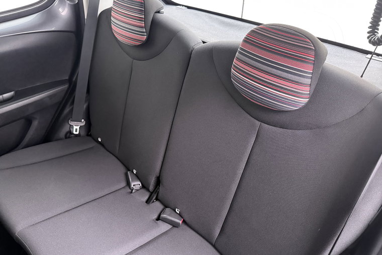 Vehicle Image 11