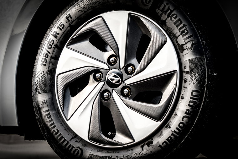Vehicle Image 30