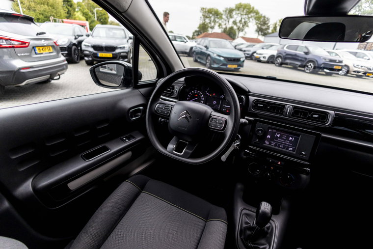 Vehicle Image 20