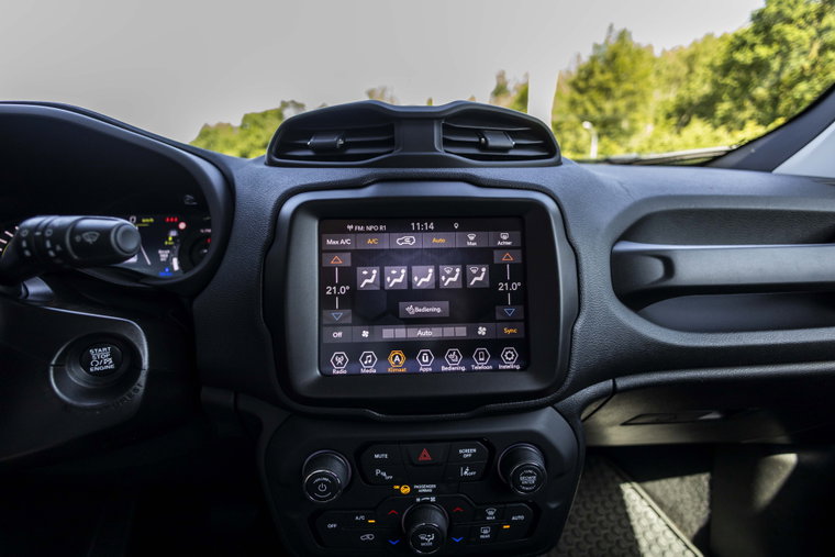 Vehicle Image 32