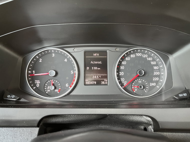 Vehicle Image 33