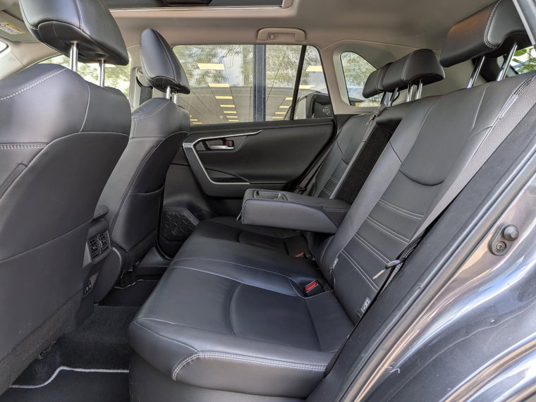Vehicle Image 19