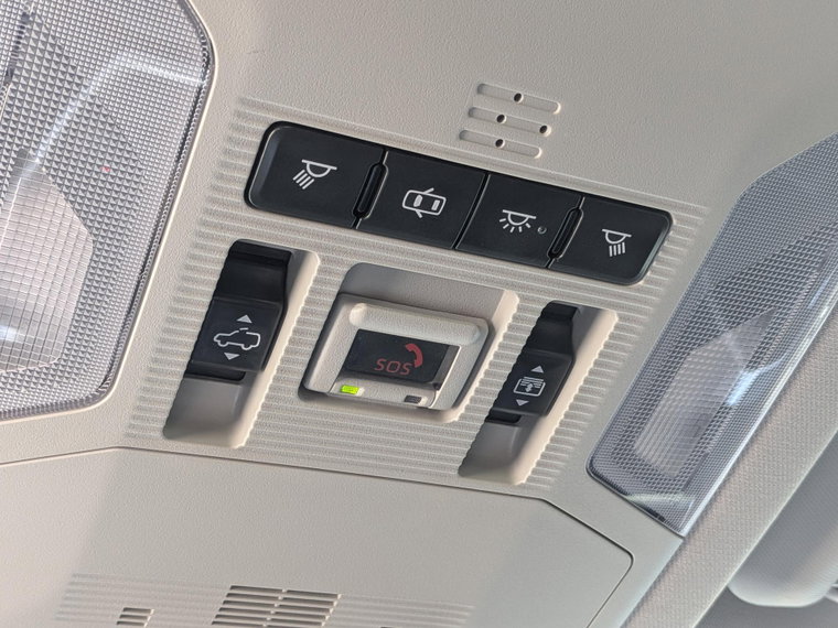 Vehicle Image 36
