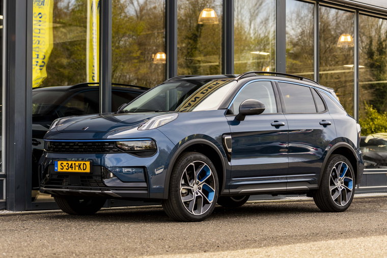 Vehicle Image 5