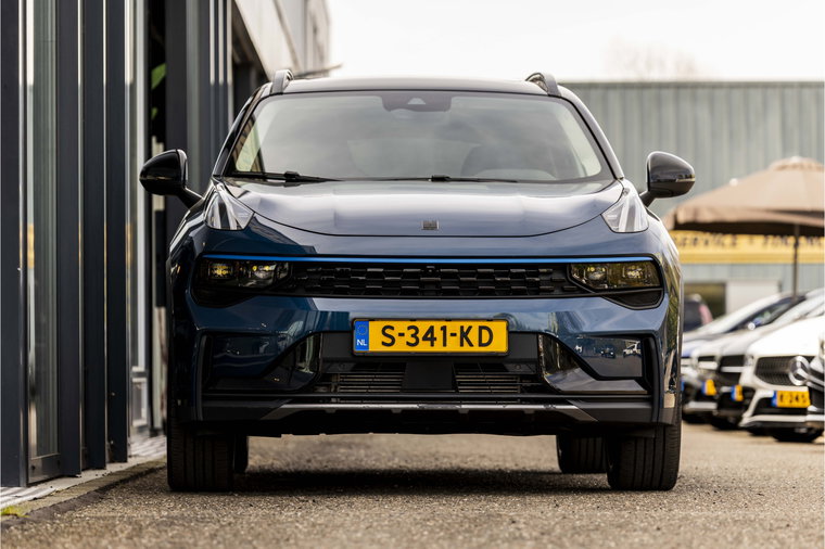 Vehicle Image 7