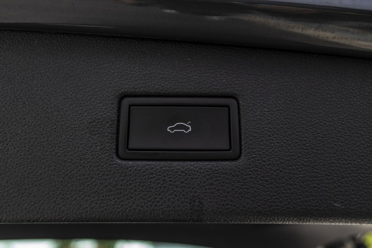 Vehicle Image 41