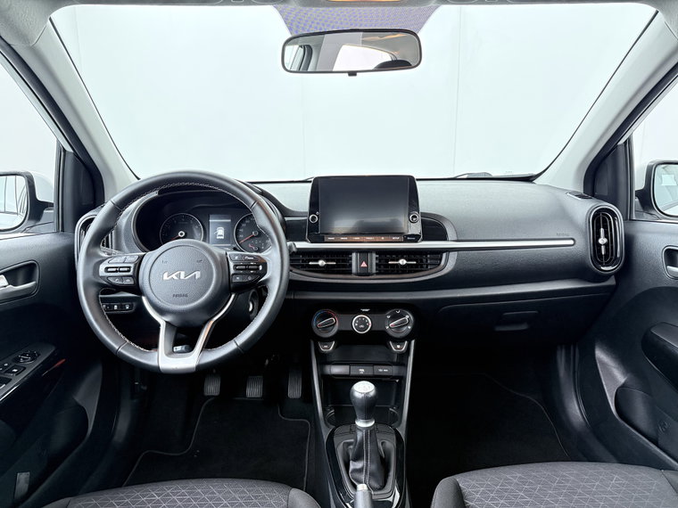 Vehicle Image 37