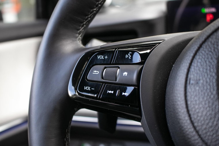 Vehicle Image 40