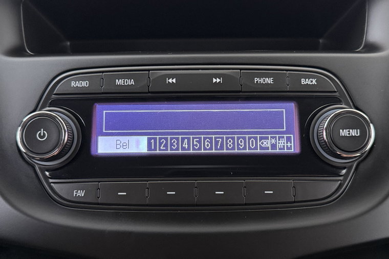 Vehicle Image 21